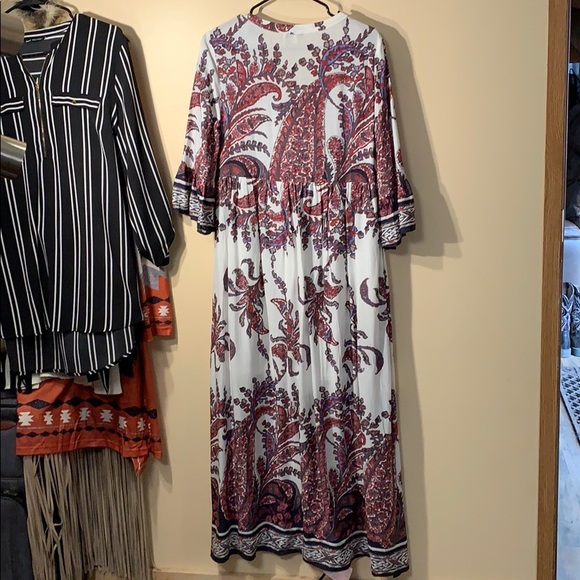 NWT Maxi Dress - Picture 3 of 3